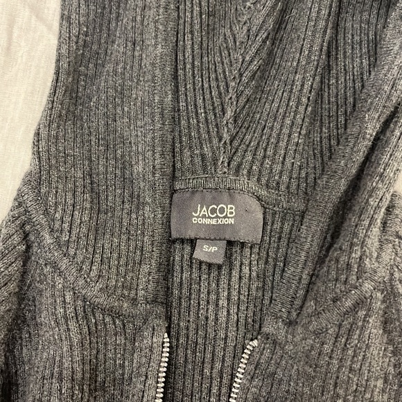 100% Cotton Grey knit long sleeve bundle - Picture 5 of 5